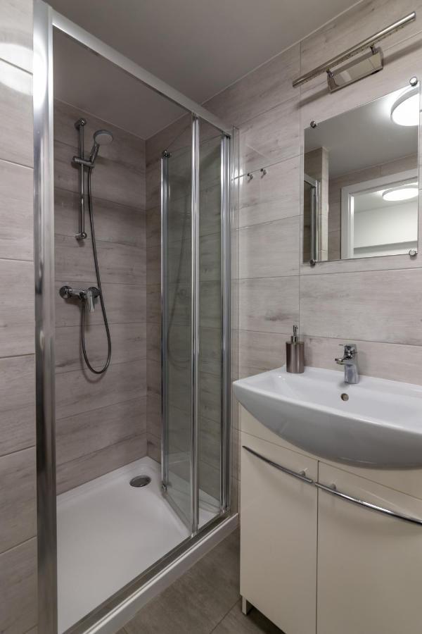 Studia Przy Lotnisku Od Wroclawapartament-Pl Exterior photo