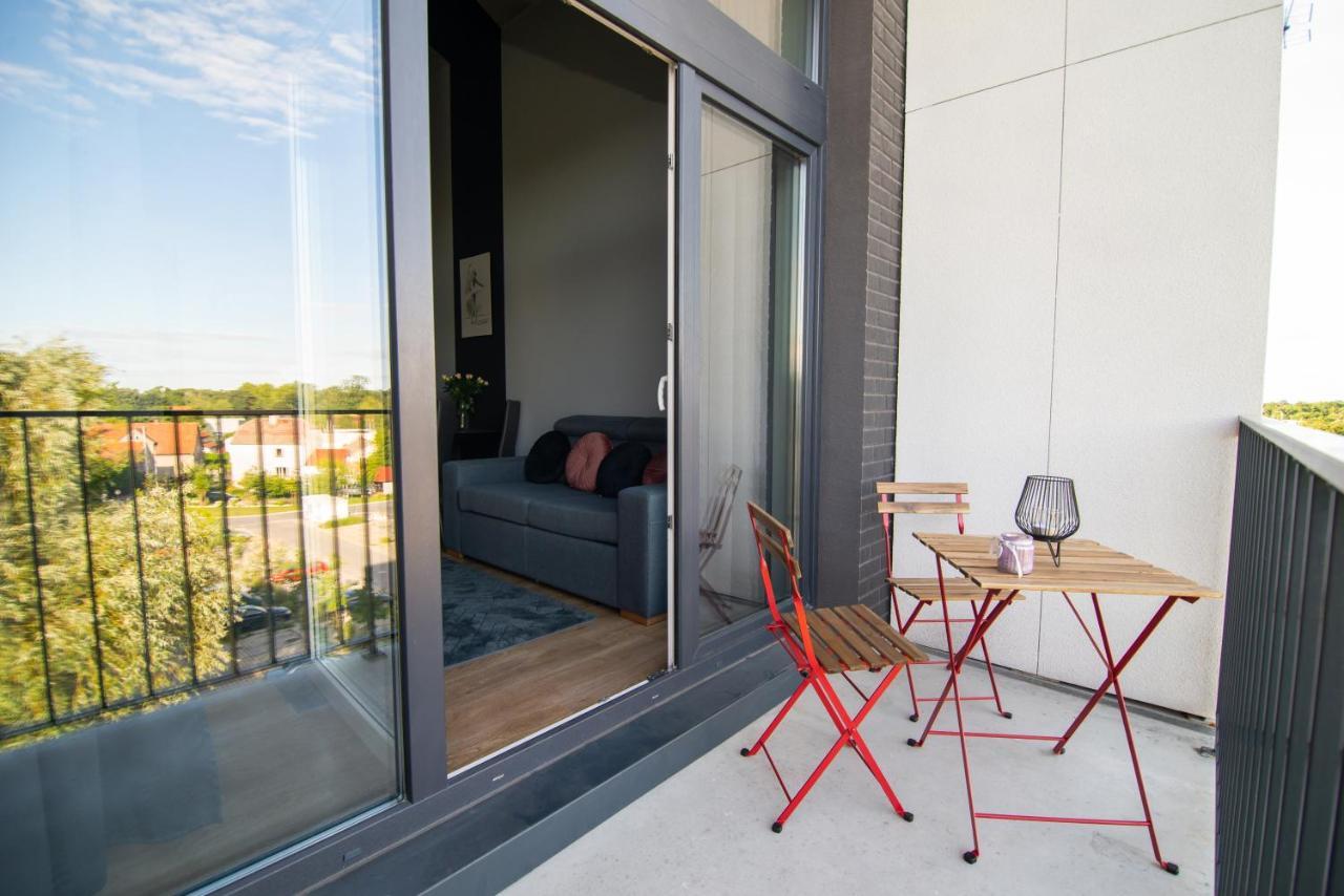 Studia Przy Lotnisku Od Wroclawapartament-Pl Exterior photo